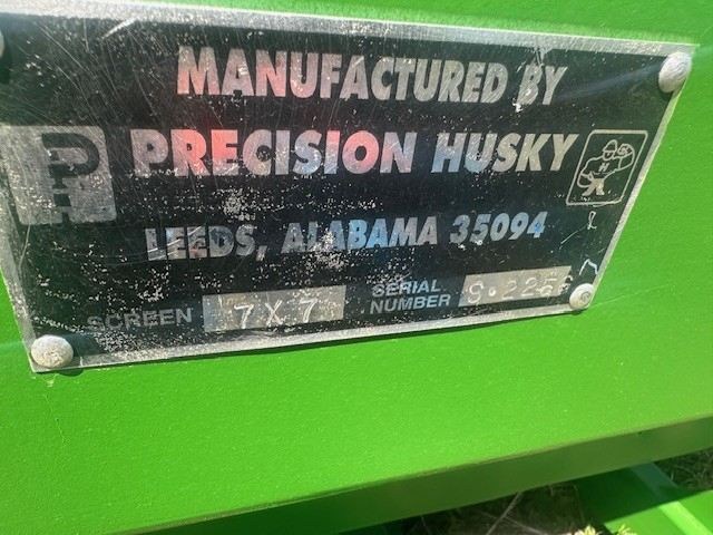 Precision Husky 7 x 7 Chip Screen